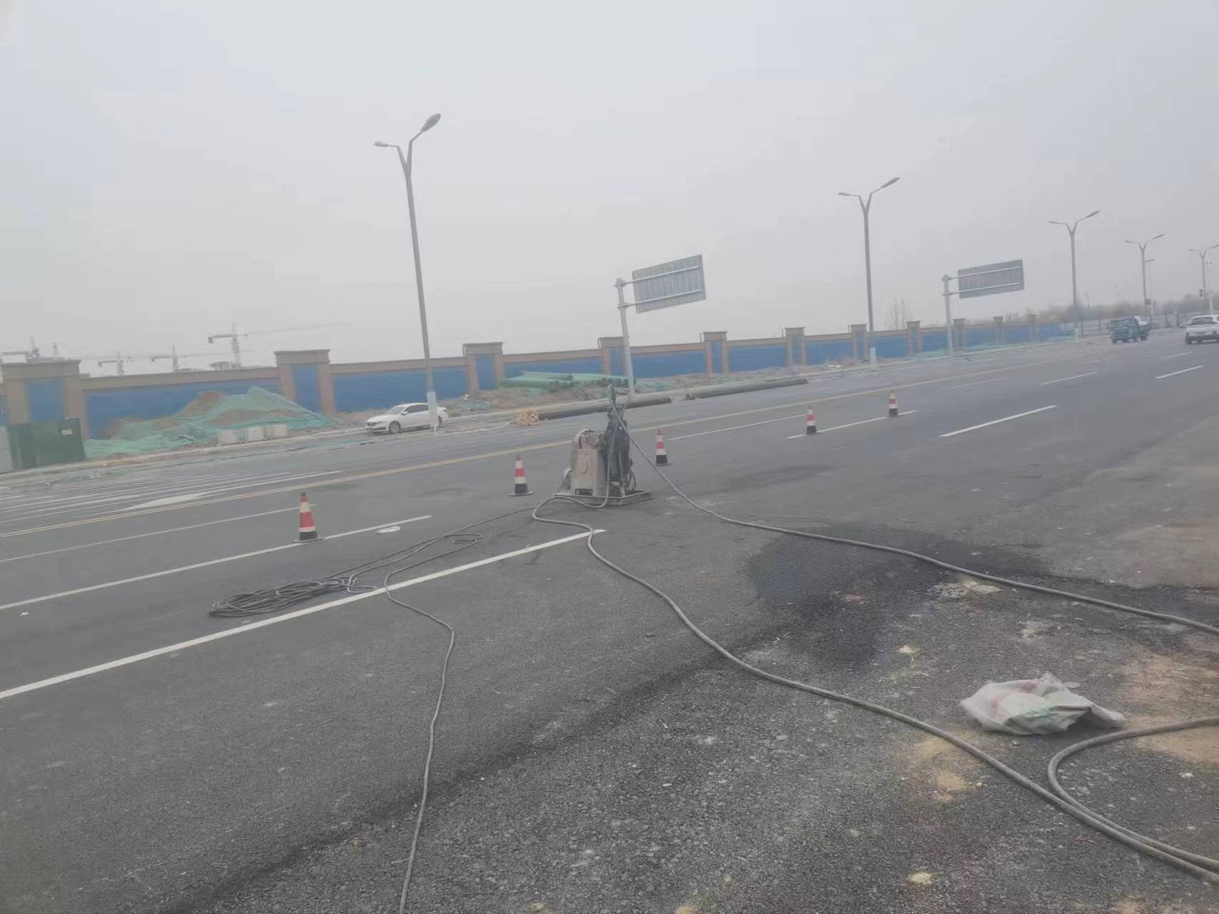 石壁镇马路注浆