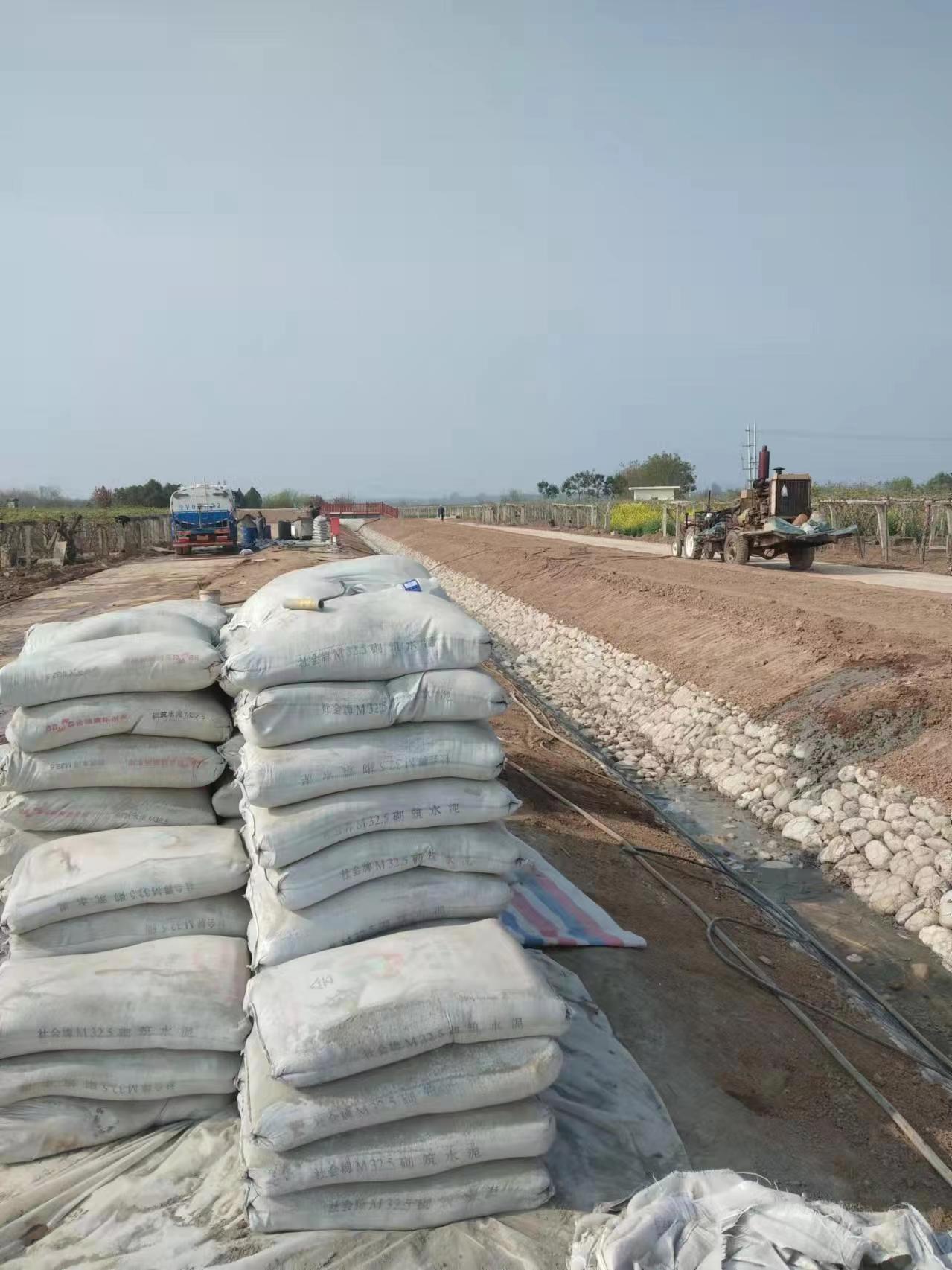 石壁镇小导管注浆